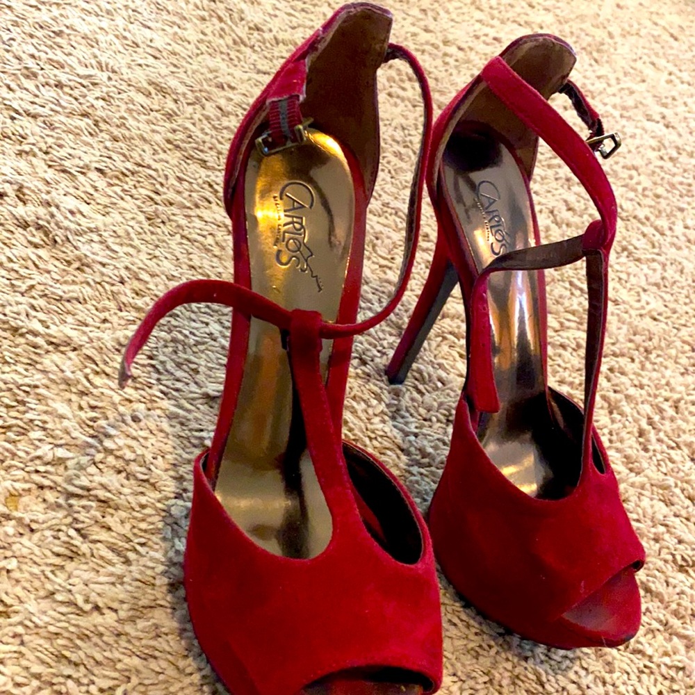 RED HEELS